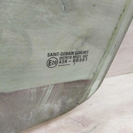 steklo-dveri-zadnee-levoe-suzuki-sx4-art-79205-big-3