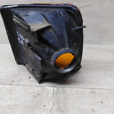 ukazatel-povorota-perednii-pravyi-volkswagen-passat-b3-art-79317-big-1