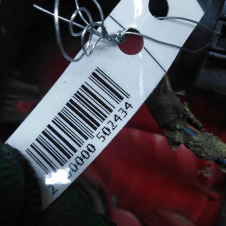 fonar-zadnii-levyi-audi-a4-b6-universal-art-79342-big-1