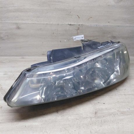 fara-peredniaia-levaia-peugeot-406-restailing-art-79358-big-0