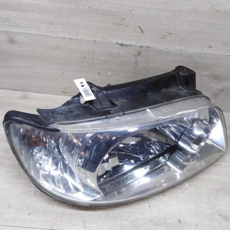 fara-peredniaia-pravaia-hyundai-matrix-art-79487-big-0