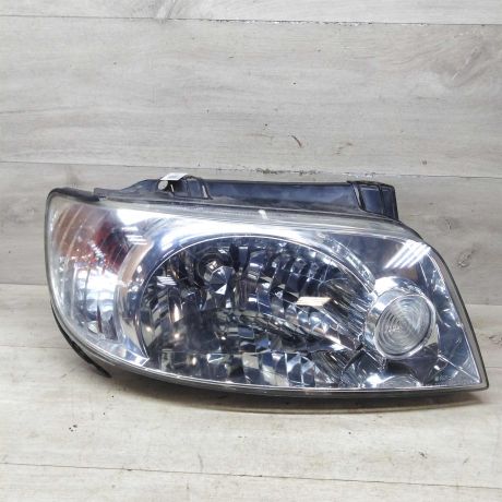 fara-peredniaia-pravaia-hyundai-matrix-art-79487-big-2