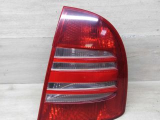 fonar-zadnii-pravyi-skoda-superb-i-art-79751