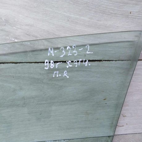 steklo-dveri-perednee-pravoe-mazda-323-art-79761-big-3