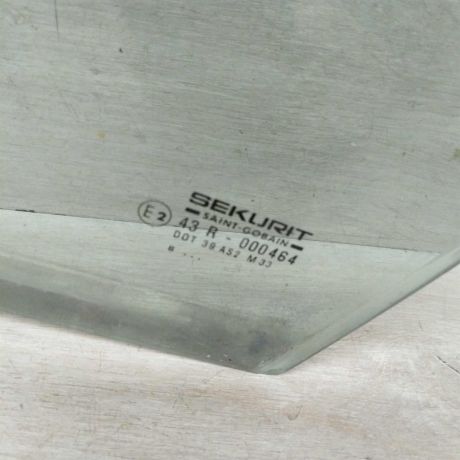 steklo-dveri-perednee-levoe-mazda-323-art-79806-big-3