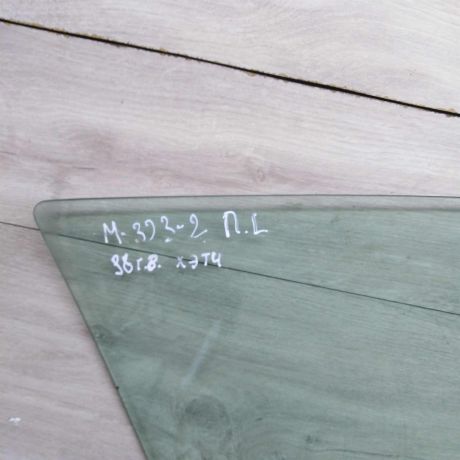 steklo-dveri-perednee-levoe-mazda-323-art-79806-big-1