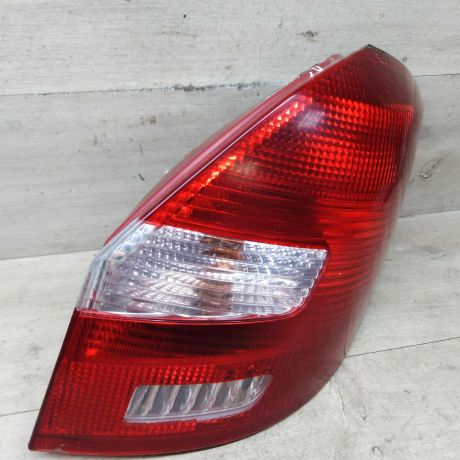 fonar-zadnii-pravyi-skoda-fabia-ii-restailing-art-80064-big-1