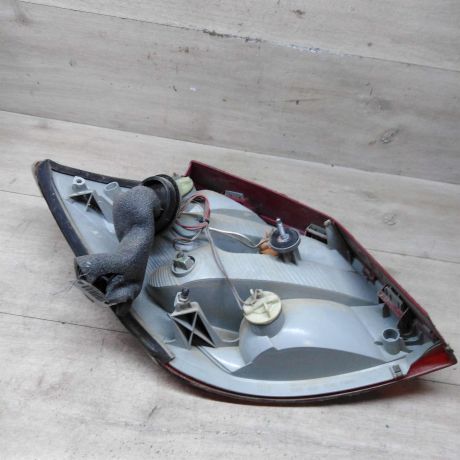 fonar-zadnii-pravyi-skoda-fabia-ii-restailing-art-80064-big-6