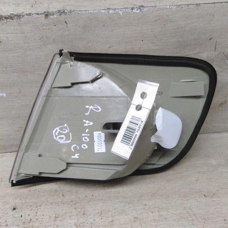 ukazatel-povorota-pravyi-audi-100-c4-novyi-art-80220-big-1