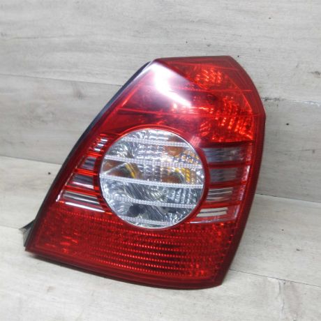 fonar-zadnii-pravyi-hyundai-elantra-iii-xd-sedan-art-80267-big-6