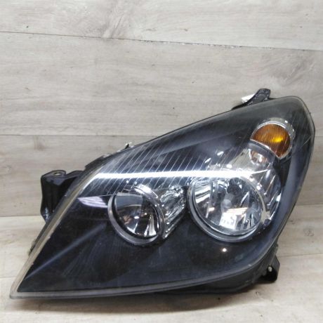 fara-peredniaia-levaia-opel-astra-h-art-81041-big-0