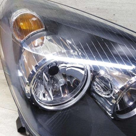 fara-peredniaia-pravaia-opel-astra-h-art-81042-big-9