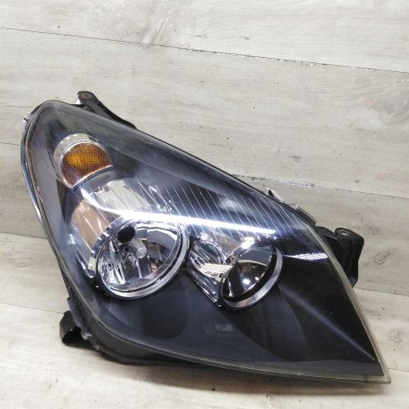 fara-peredniaia-pravaia-opel-astra-h-art-81042-big-5