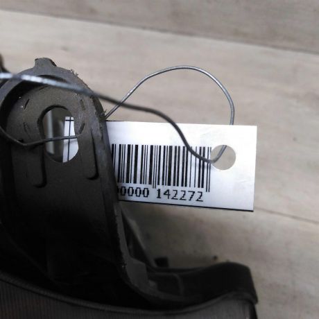 fara-peredniaia-pravaia-opel-corsa-c-defekt-art-81158-big-5