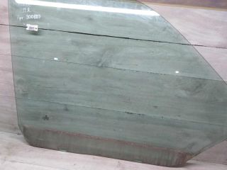 steklo-dveri-perednee-pravoe-volkswagen-transporter-t5-art-81241