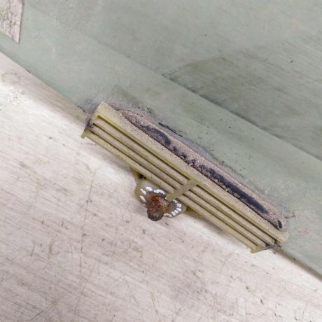 steklo-dveri-zadnee-pravoe-kia-ceed-ii-art-81403-big-1