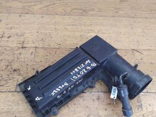 korpus-vozdusnogo-filtra-verxniaia-cast-volkswagen-passat-b6-art-29823