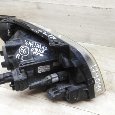 fara-peredniaia-levaia-hyundai-matrix-art-81773-big-2