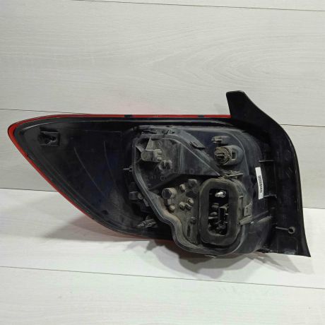 fonar-zadnii-pravyi-renault-logan-ii-art-82073-big-2