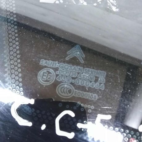 steklo-gluxoe-zadnee-levoe-fortocka-citroen-c5-i-restailing-art-82188-big-3