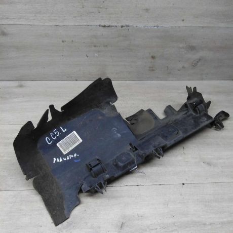 zabornik-vozduxa-perednii-levyi-radiatora-citroen-c5-i-restailing-art-82193-big-1