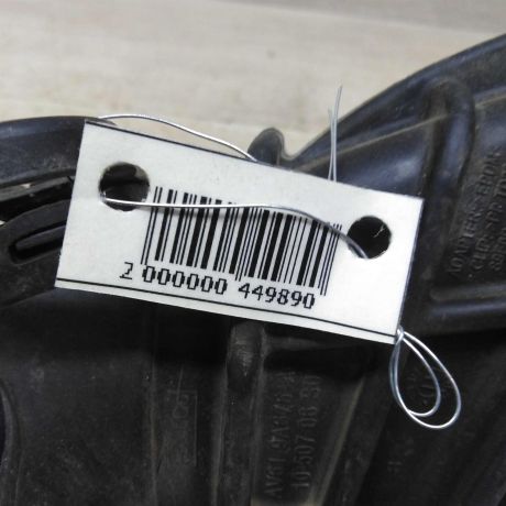 zabornik-vozduxa-dlia-dvigatelia-ford-focus-3-art-82519-big-1