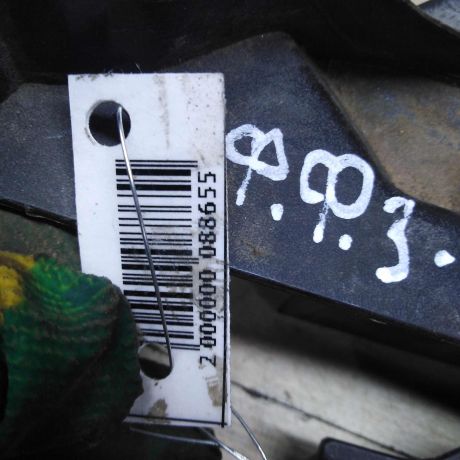 zabornik-vozduxa-pravyi-radiatora-ford-focus-3-art-82521-big-2