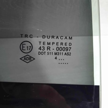 steklo-gluxoe-zadnee-pravoe-fortocka-renault-logan-ii-art-82621-big-1