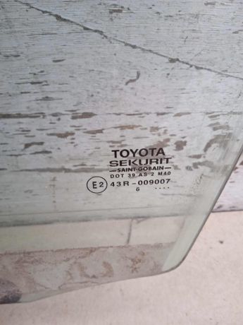 steklo-dveri-perednee-levoe-toyota-corolla-ix-e120-e130-art-82710-big-2