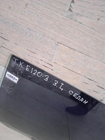 steklo-dveri-zadnee-levoe-toyota-corolla-ix-e120-e130-art-82777-big-1