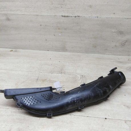 zabornik-vozduxa-ford-focus-3-art-82783-big-0