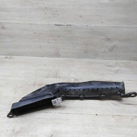 zabornik-vozduxa-ford-focus-3-art-82783-big-1