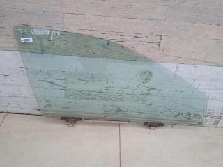 steklo-dveri-perednee-pravoe-toyota-corolla-ix-e120-e130-art-83159