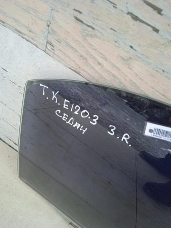 steklo-dveri-zadnee-pravoe-sedan-toyota-corolla-ix-e120-e130-art-83160-big-1