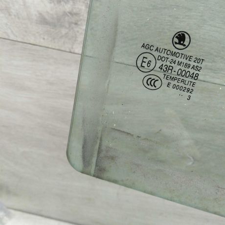 steklo-dveri-zadnee-pravoe-skoda-fabia-ii-restailing-skoda-fabia-ii-art-83290-big-3