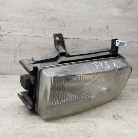 fara-peredniaia-pravaia-volkswagen-transporter-t4-art-83344-big-1