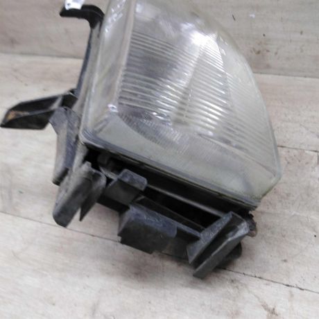 fara-peredniaia-pravaia-volkswagen-transporter-t4-art-83344-big-2