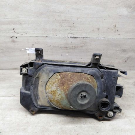 fara-peredniaia-pravaia-volkswagen-transporter-t4-art-83344-big-3