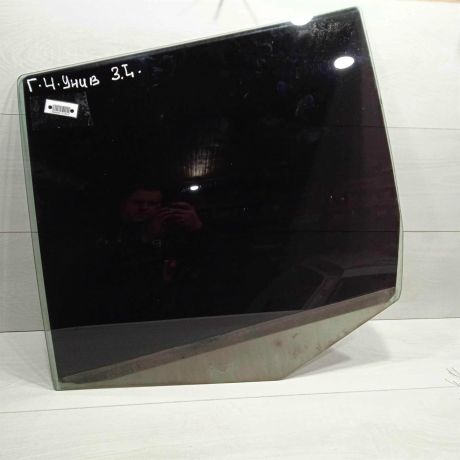 steklo-dveri-zadnee-levoe-universal-volkswagen-golf-4-art-83590-big-0