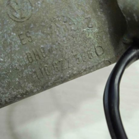 rucka-kryski-bagaznika-volkswagen-golf-4-universal-art-83610-big-3