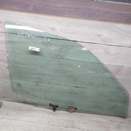 steklo-dveri-perednee-pravoe-nissan-primera-p11-art-83727-big-0