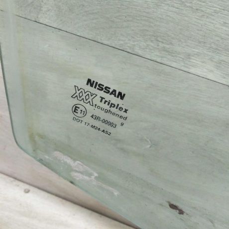 steklo-dveri-perednee-pravoe-nissan-primera-p11-art-83727-big-3