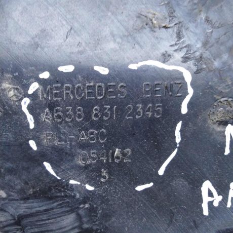 zabornik-vozduxa-mercedes-vito-w638-22tdi-1999gv-akpp-mercedes-vito-w638-bu-art-83783-big-1