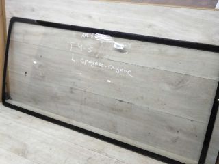 steklo-gluxoe-levoe-srednee-volkswagen-transporter-t4-art-83790