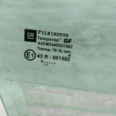 steklo-dveri-perednee-pravoe-opel-astra-h-art-84038-big-1