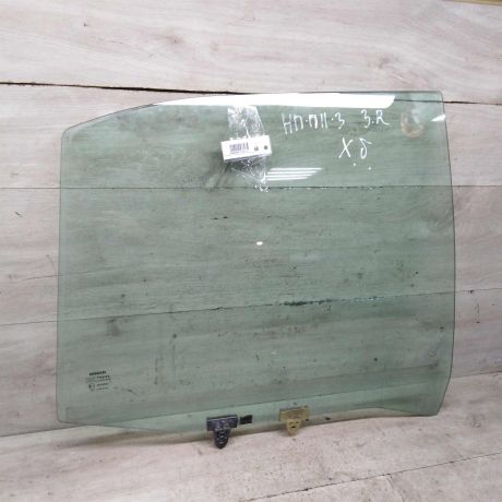 steklo-dveri-zadnee-pravoe-nissan-primera-p11-art-84116-big-0