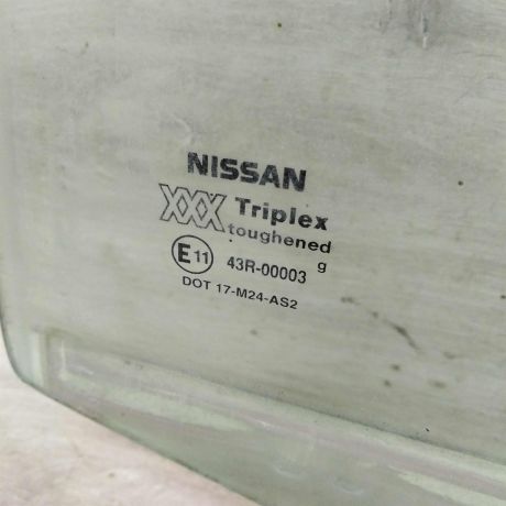 steklo-dveri-zadnee-pravoe-nissan-primera-p11-art-84116-big-1