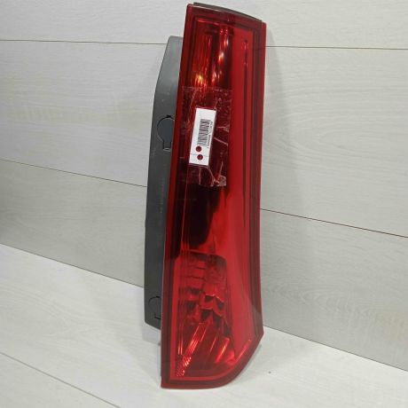 fonar-zadnii-pravyi-verxnii-kia-ceed-art-84338-big-1