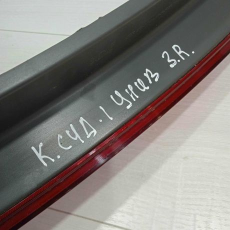 fonar-zadnii-pravyi-verxnii-kia-ceed-art-84338-big-3