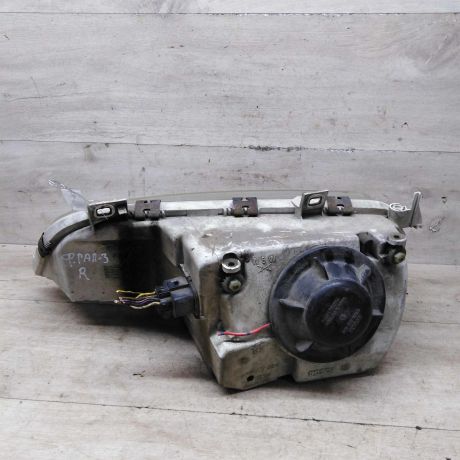 fara-peredniaia-pravaia-ford-galaxy-art-84423-big-3